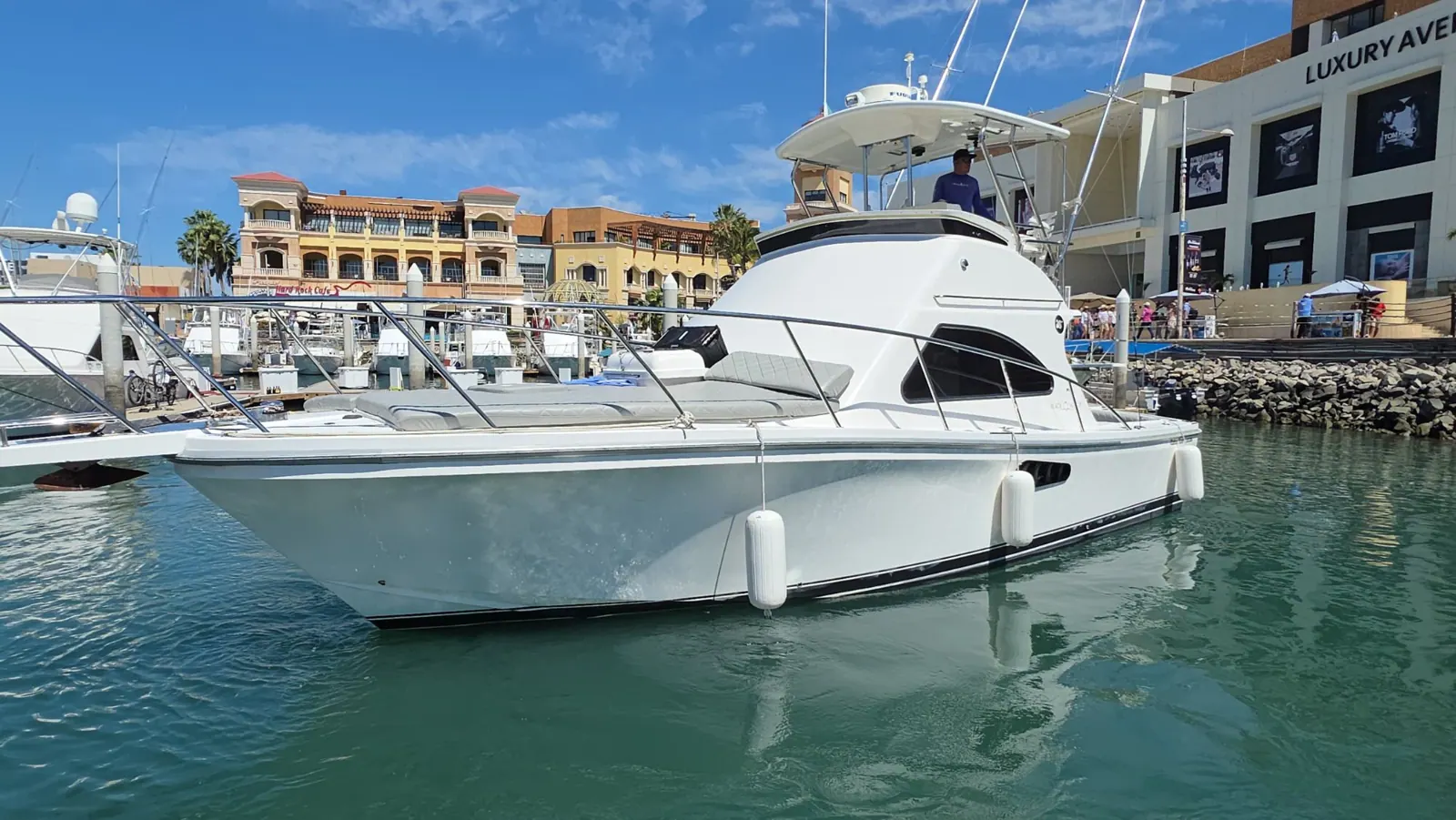 36' Blackwatch